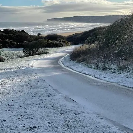 펜션 Honeybee - Part Of The The Bay Village With Pool, Gym And Direct Access, Pub, Restaurant, Tennis And Meadows Walks *