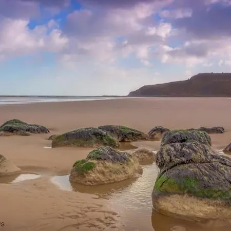 펜션 Honeybee - Part Of The The Bay Village With Pool, Gym And Direct Access, Pub, Restaurant, Tennis And Meadows Walks