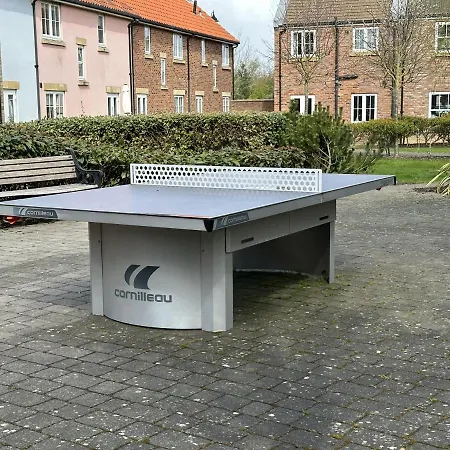 Honeybee - Part Of The The Bay Village With Pool, Gym And Direct Access, Pub, Restaurant, Tennis And Meadows Walks * Filey